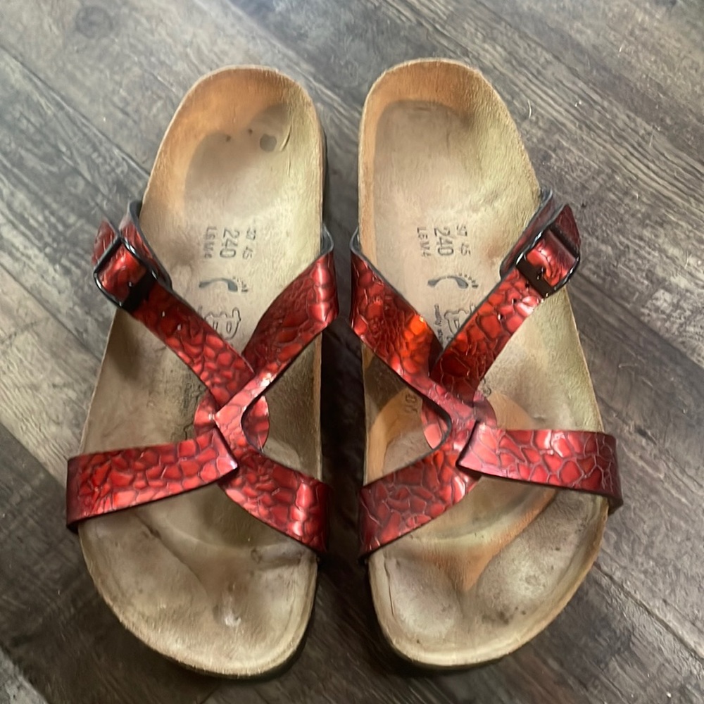 birkenstocks size 7